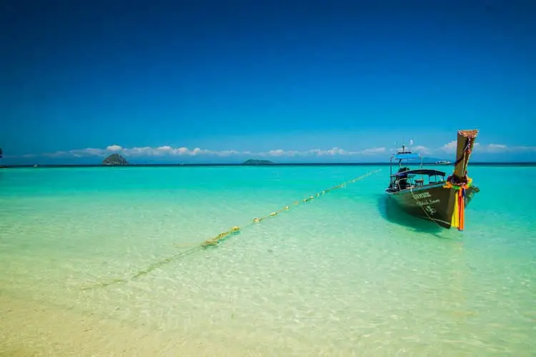 Crystal clear water and white sand beach at Laem Tong beach, Koh Phi Phi